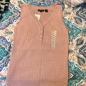 🍍3 for $25🍍NWT Women’s sweater tank
